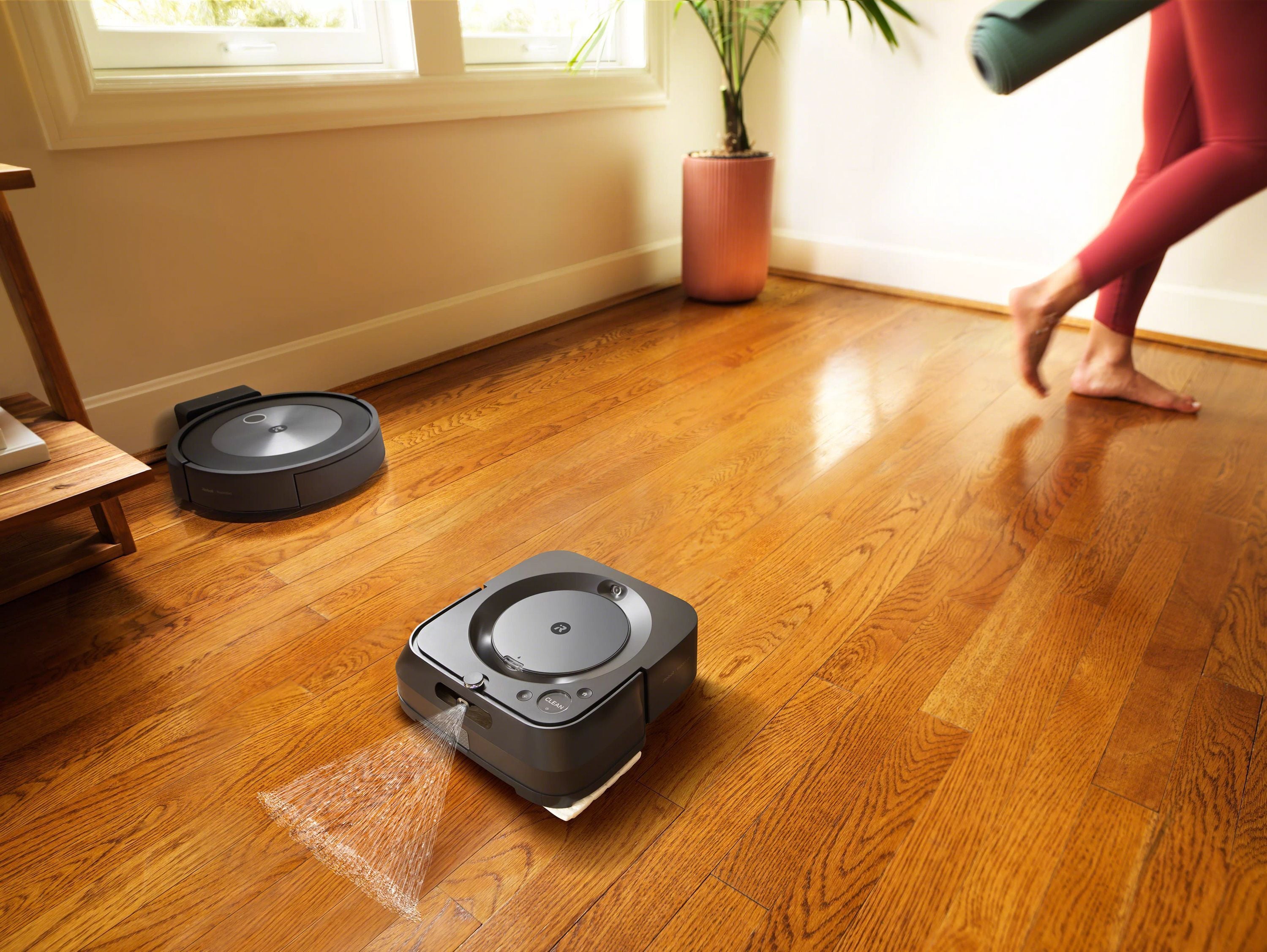 Roomba® j7 & Braava jet® m6 Bundle | iRobot®