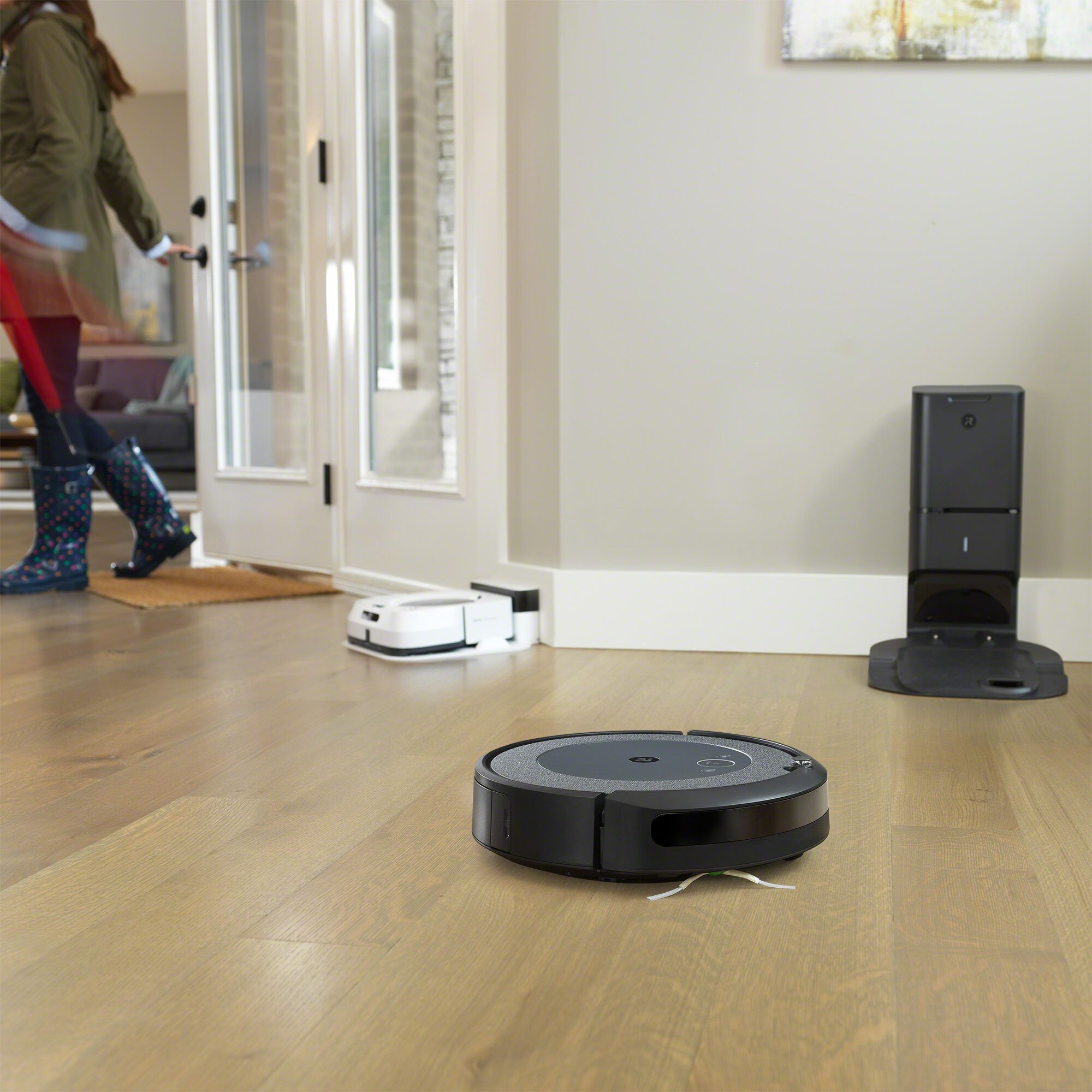 Roomba® i3 Robot Vacuum Cleaner | iRobot®
