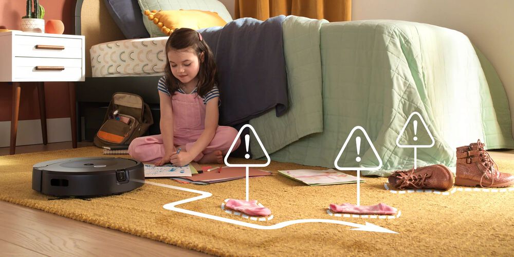 Roomba Combo® 10 Max robot AutoWash dock