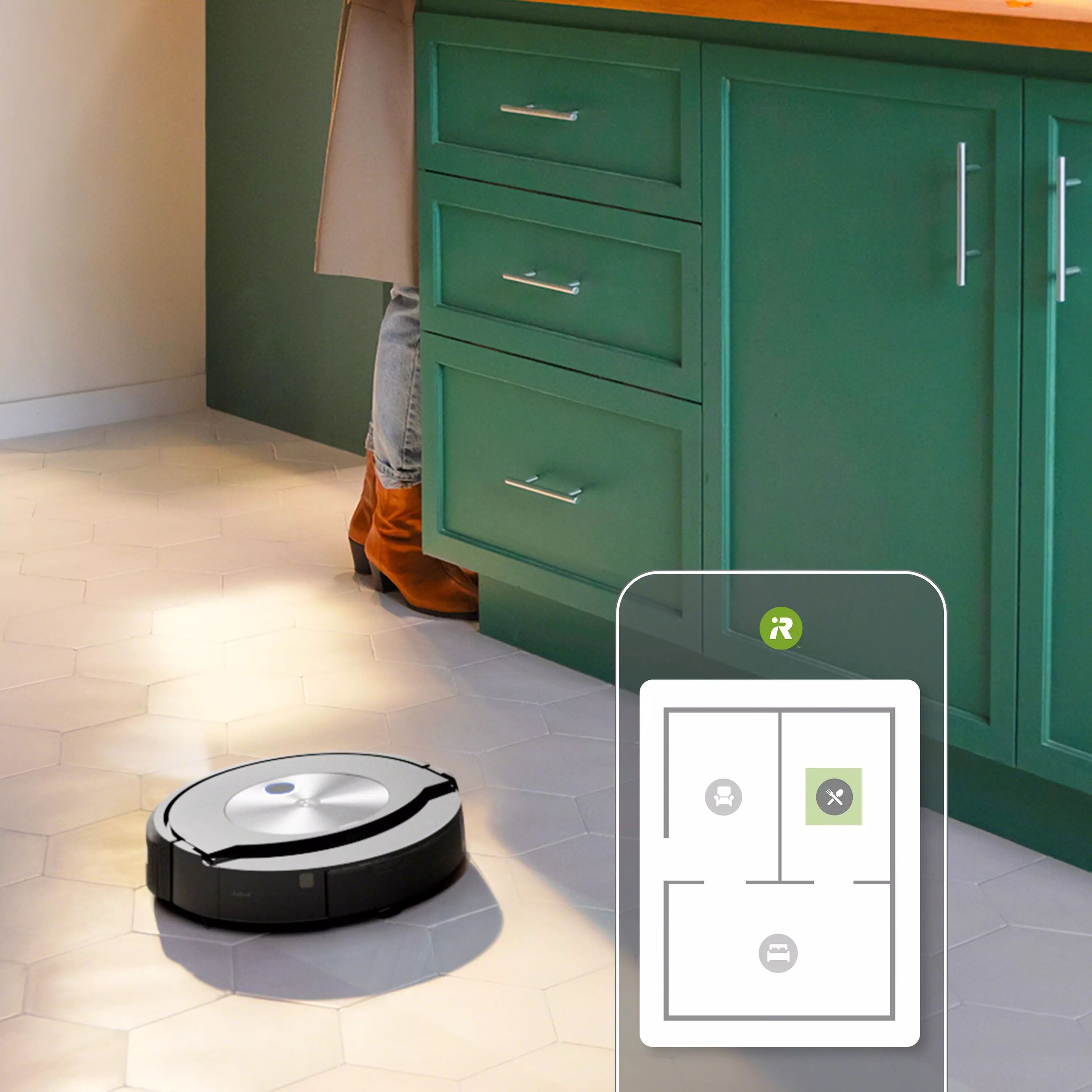 Wifi Connected Roomba Combo® j7+ Robot Vacuum & Mop